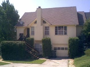 4225 Lakes End Dr, Stone Mountain, GA 30083