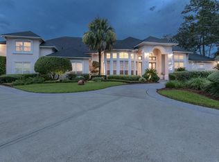 851 Chicopit Ln, Jacksonville, FL 32225