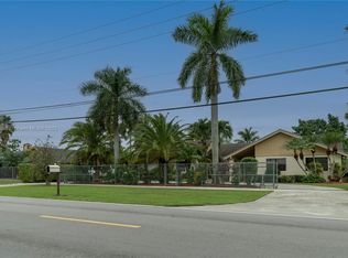 15955 SW 288th St, Homestead, FL 33033