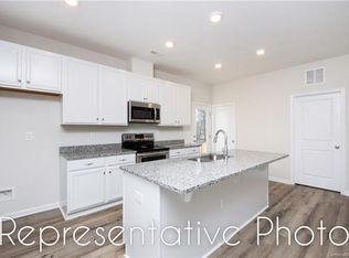 1615 Oakdale Rd, Charlotte, NC 28216