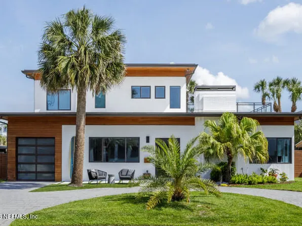 145 8TH Street, Atlantic Beach, FL 32233