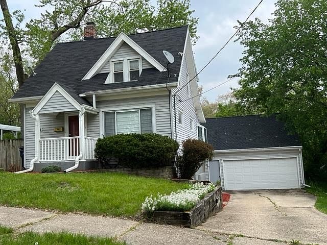 1st image of 624 Sutherland Ave
