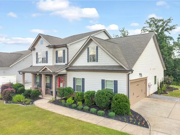 6490 Providence Lake Dr, Gainesville, GA 30506