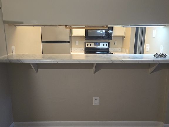 5th image of 1245 Old Lascassas Rd #C