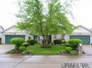 319 Radcliff Rd, Shiloh, IL 62221