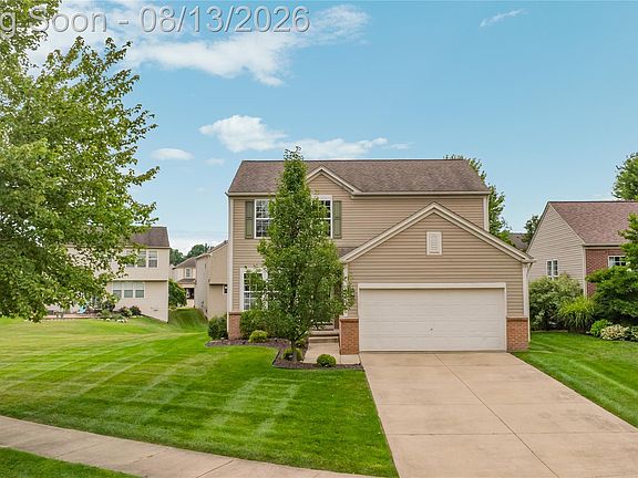 2nd image of 1010 Callaway Ct