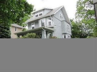 1 Saint Clair Ave, Rutherford, NJ 07070