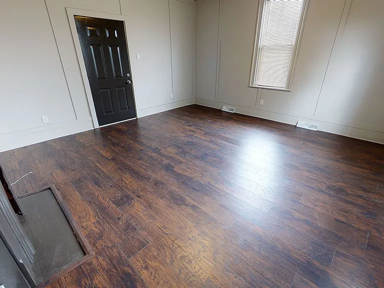 224 Poplar Street — Photo 10
