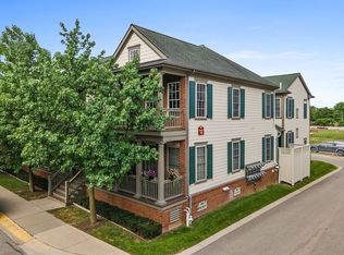 241 Jotham Ave #60, Auburn Hills, MI 48326