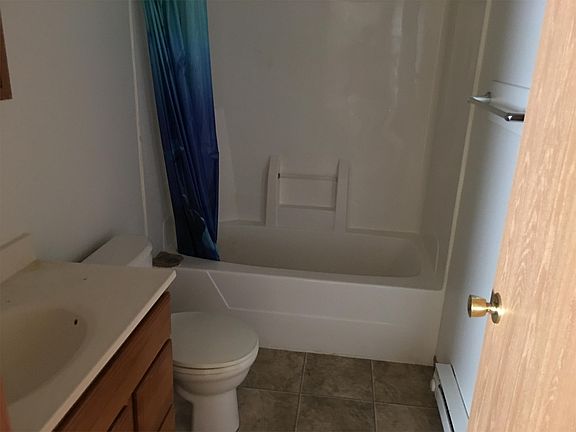 3rd image of 3027 River Rd APT 1