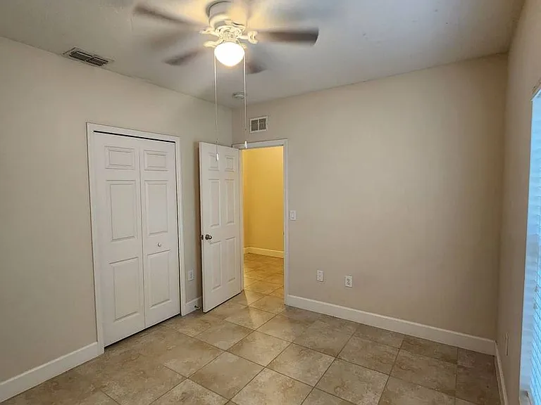 5352 Talbot Blvd — Photo 31