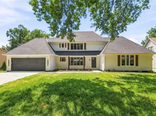 10140 Mackey St, Overland Park, KS 66212