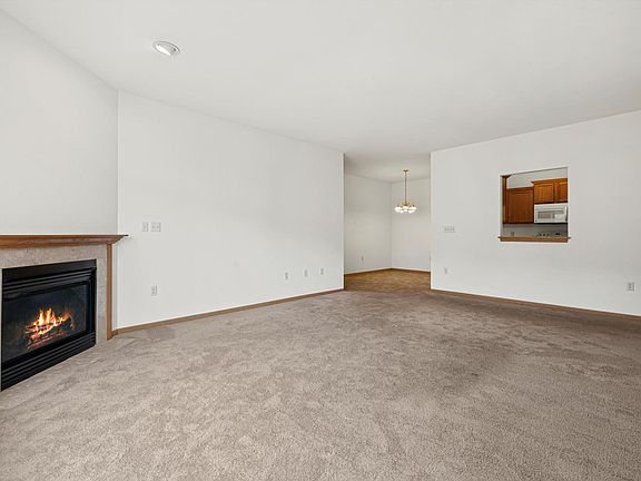 3rd image of 1523 92nd St #115