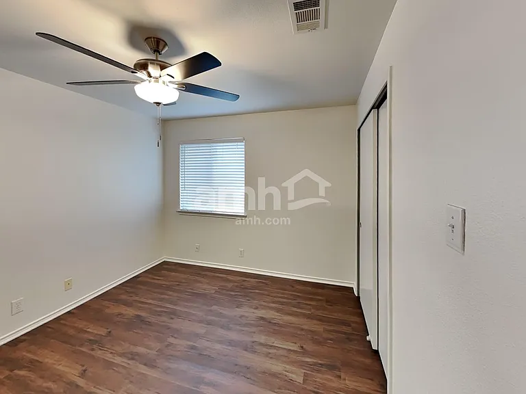 5011 Brazoswood — Photo 7