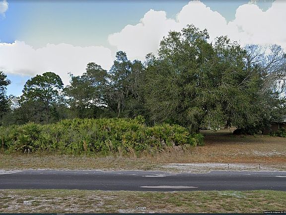 3rd image of 704 Palm Ave