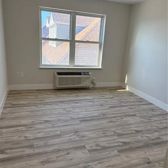 251 Livingston Ave #306 — Photo 11