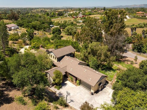 3373 Yucca Ter, Fallbrook, CA 92028