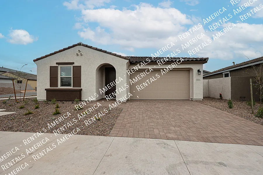 9351 E Steno Ave