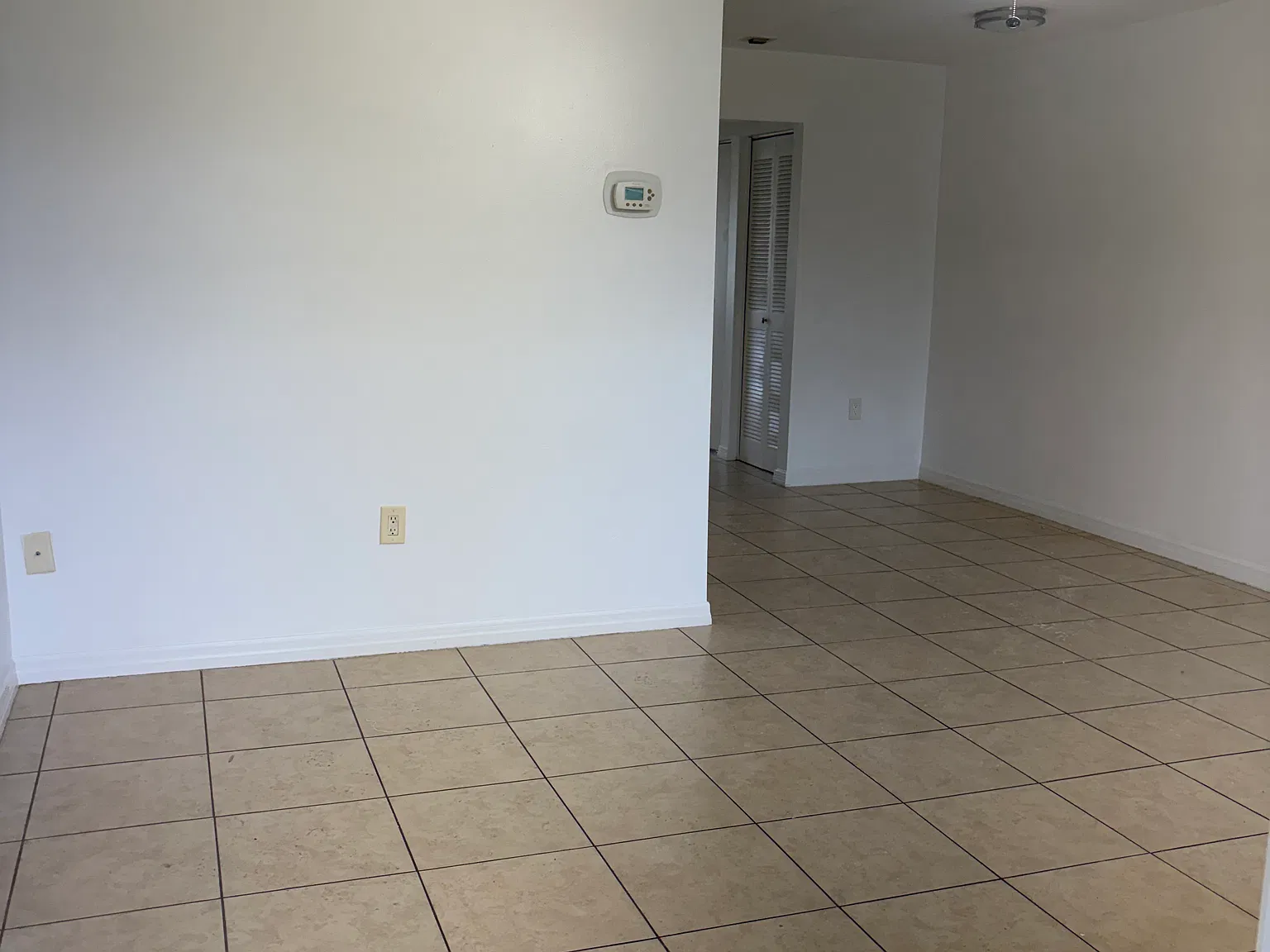 1 bed, 600 sqft, $1,400 — Photo 3
