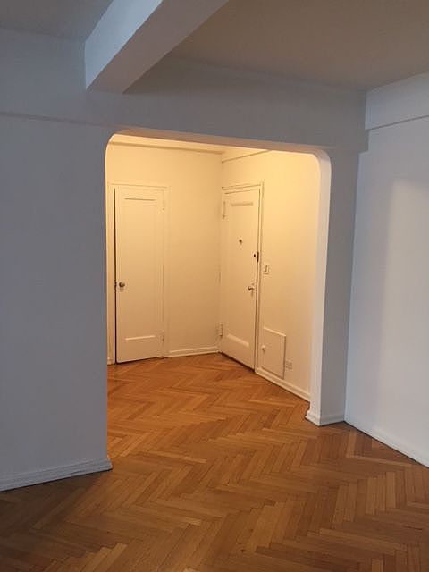 1st image of 139 E 35th St APT 12H