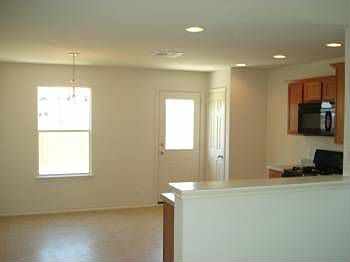 4th image of 124 Musgrav Dr