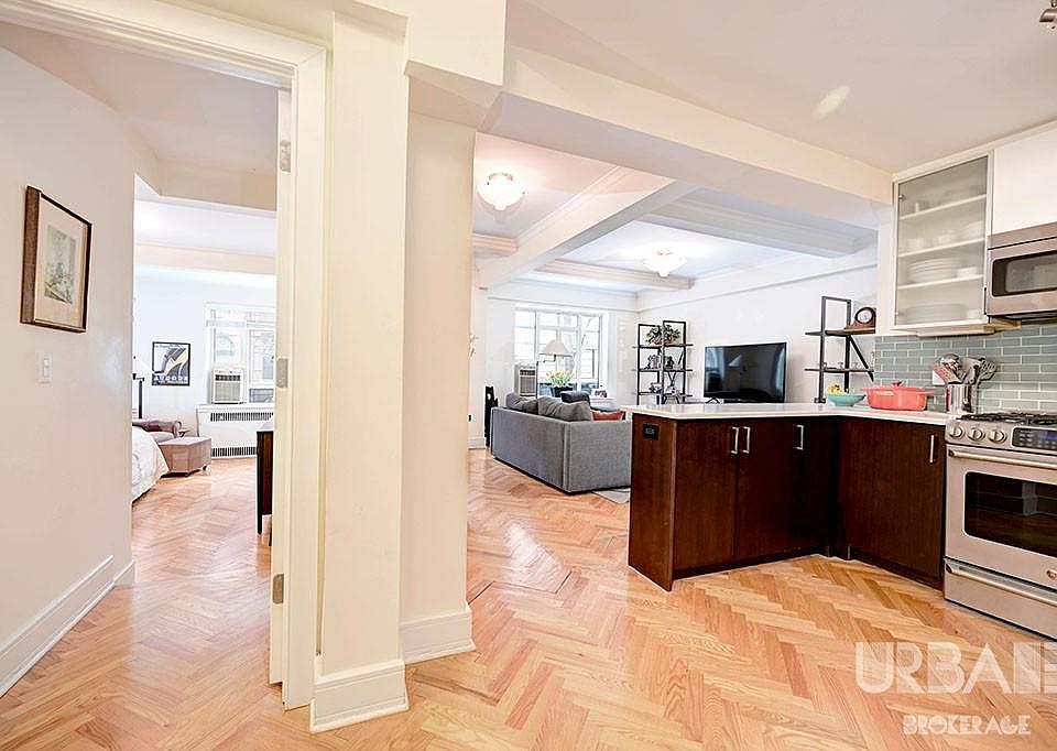 1st image of 10 W 74th St APT 2B