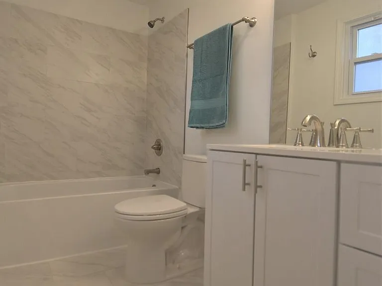610 Union St #1 — Photo 18