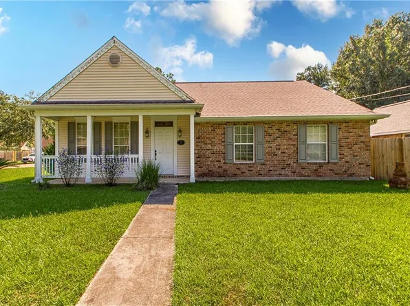 2 Laura Dr, Hammond, LA 70401