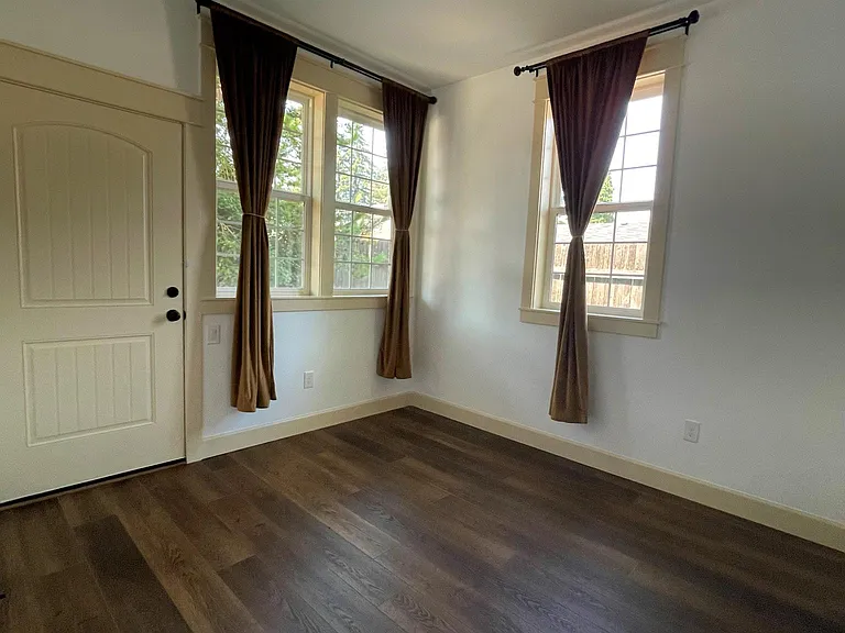 514 NW 45th St — Photo 20