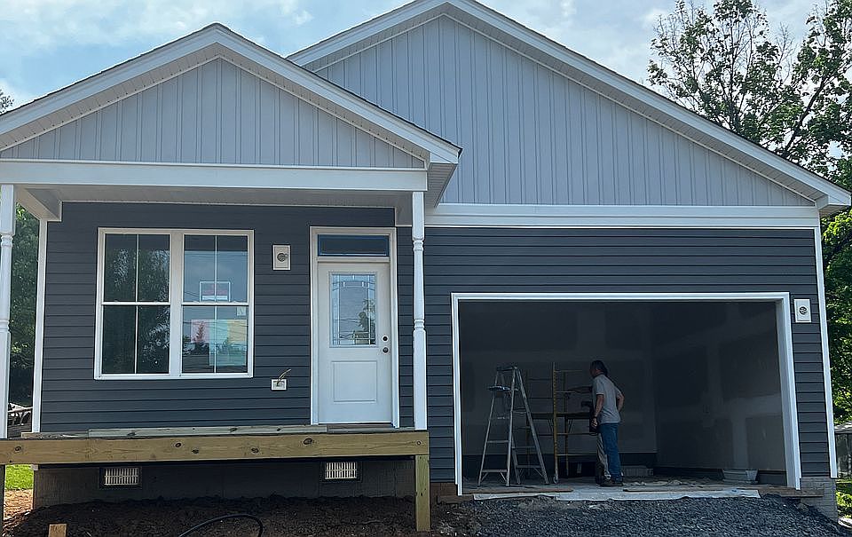 2nd image of 316 Virginia Ave