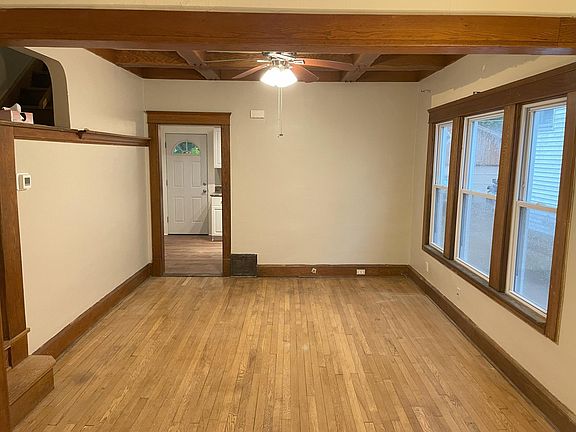 3rd image of 1217 Marlowe Ave