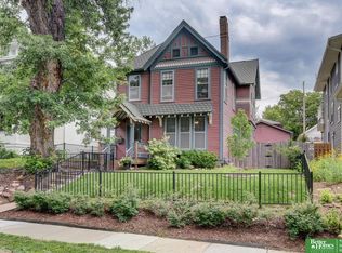 365 N 41st Ave, Omaha, NE 68131