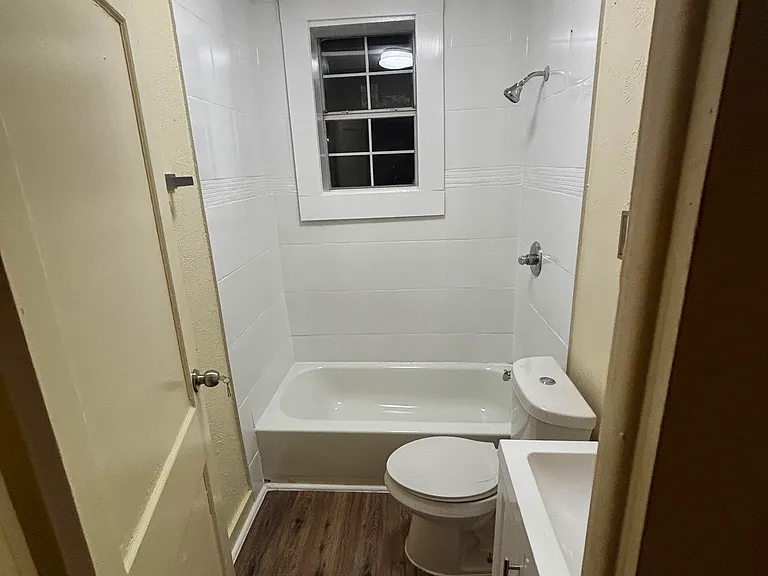 18 Brannon Ave — Photo 8
