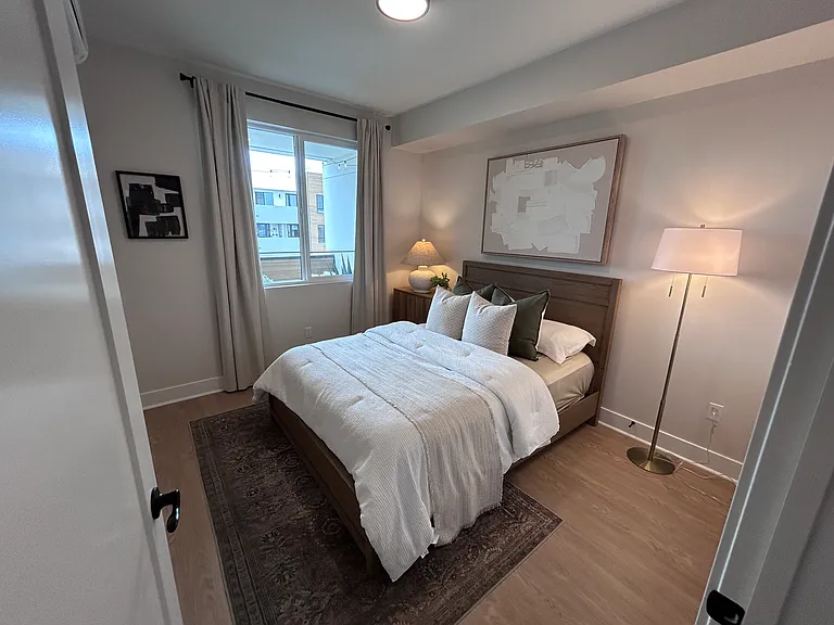 401 Grand Ave W #407 — Photo 10