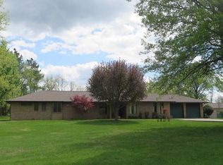 97 Union Hill Rd, Carbondale, IL 62903