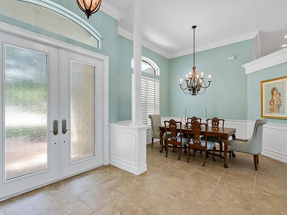 2nd image of 6633 New Haven Cir