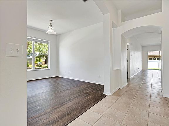 2nd image of 1225 BARCLAY WOOD DRIVE