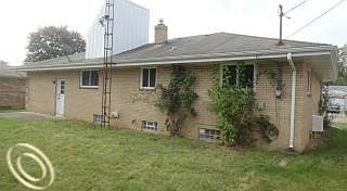 3rd image of 6720 Parkbelt Dr