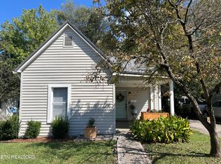 2710 Copeland St, Knoxville, TN 37917