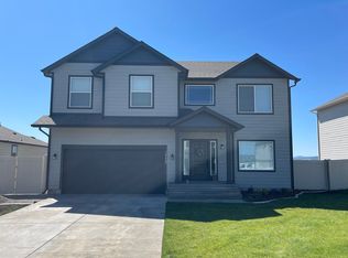 18718 E Riverside Ct, Spokane Valley, WA 99016