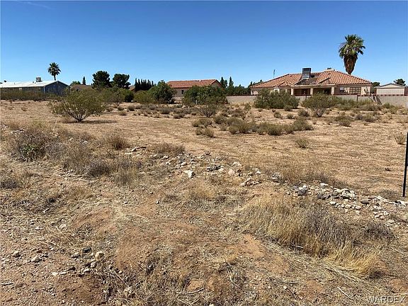 3rd image of 7810 E Oxbow Dr