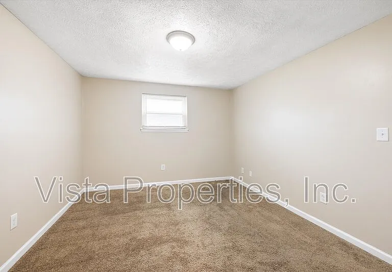 Glen Hill Manor - 4119-6 — Photo 15