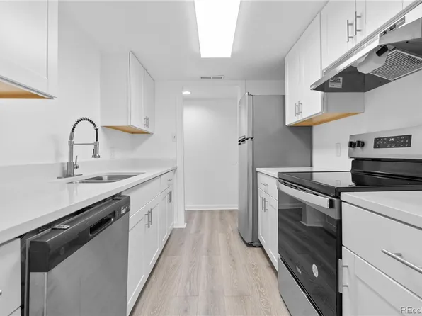 9700 E Iliff Avenue #B15, Denver, CO 80231