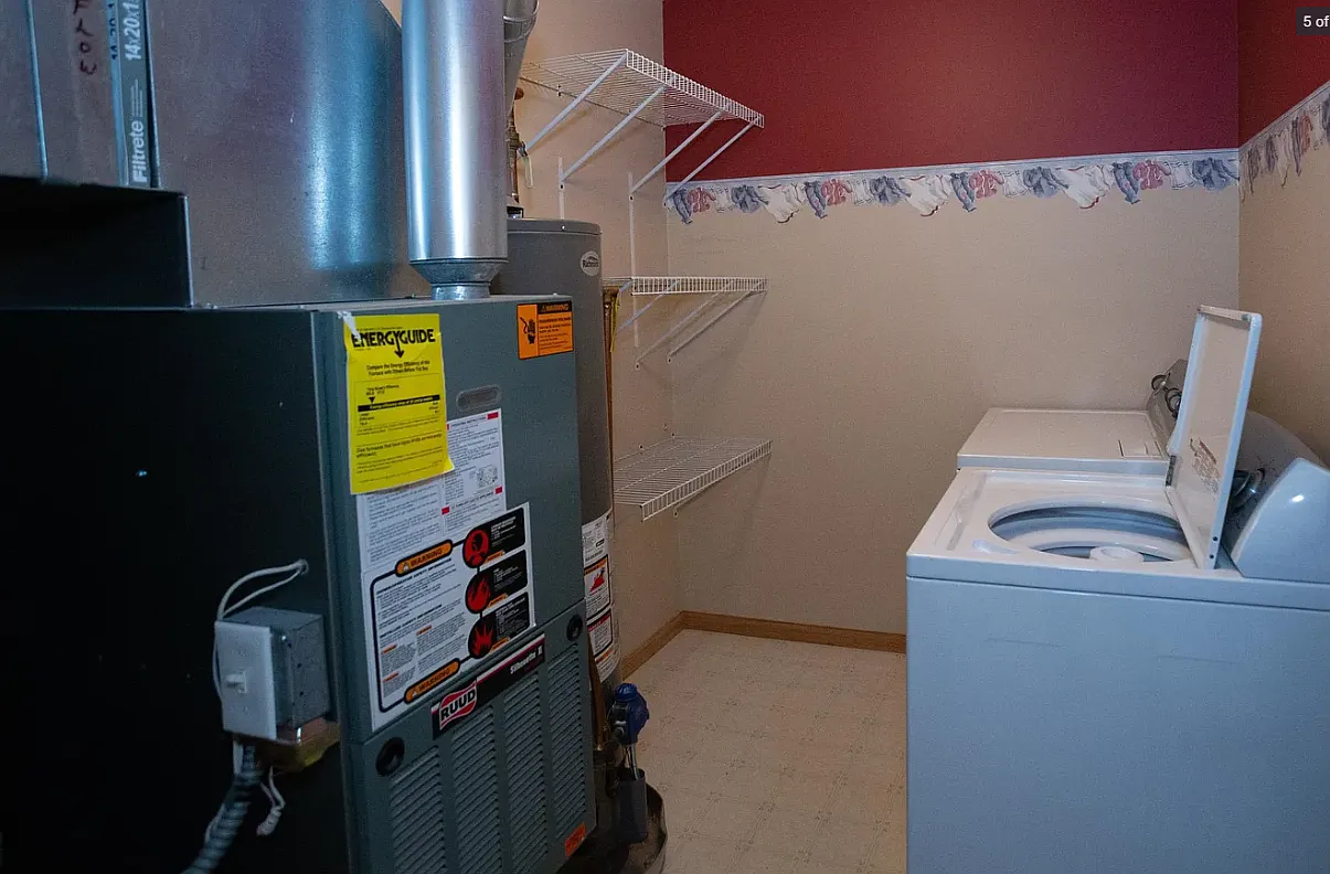 2 bed, 1.5 bath, 1440 sqft, $1,875 — Photo 4