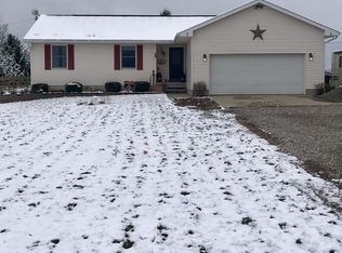 4377 Oakley Rd, Stockbridge, MI 49285