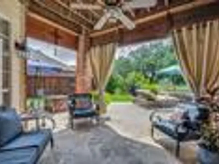 5901 Norfolk Ln — Photo 30