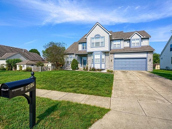 3rd image of 907 Brosmer Dr