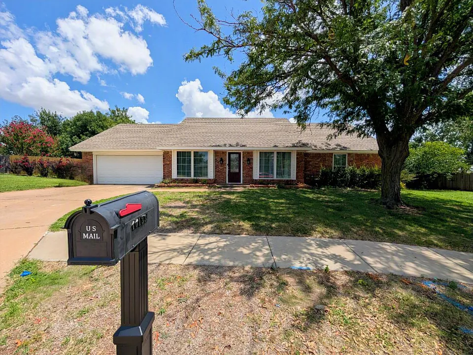 10133 Bromley Ct