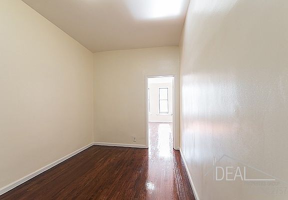 4th image of 621 Sterling Pl APT 1R