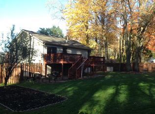 671 Central Bay Ave, Holland, MI 49423